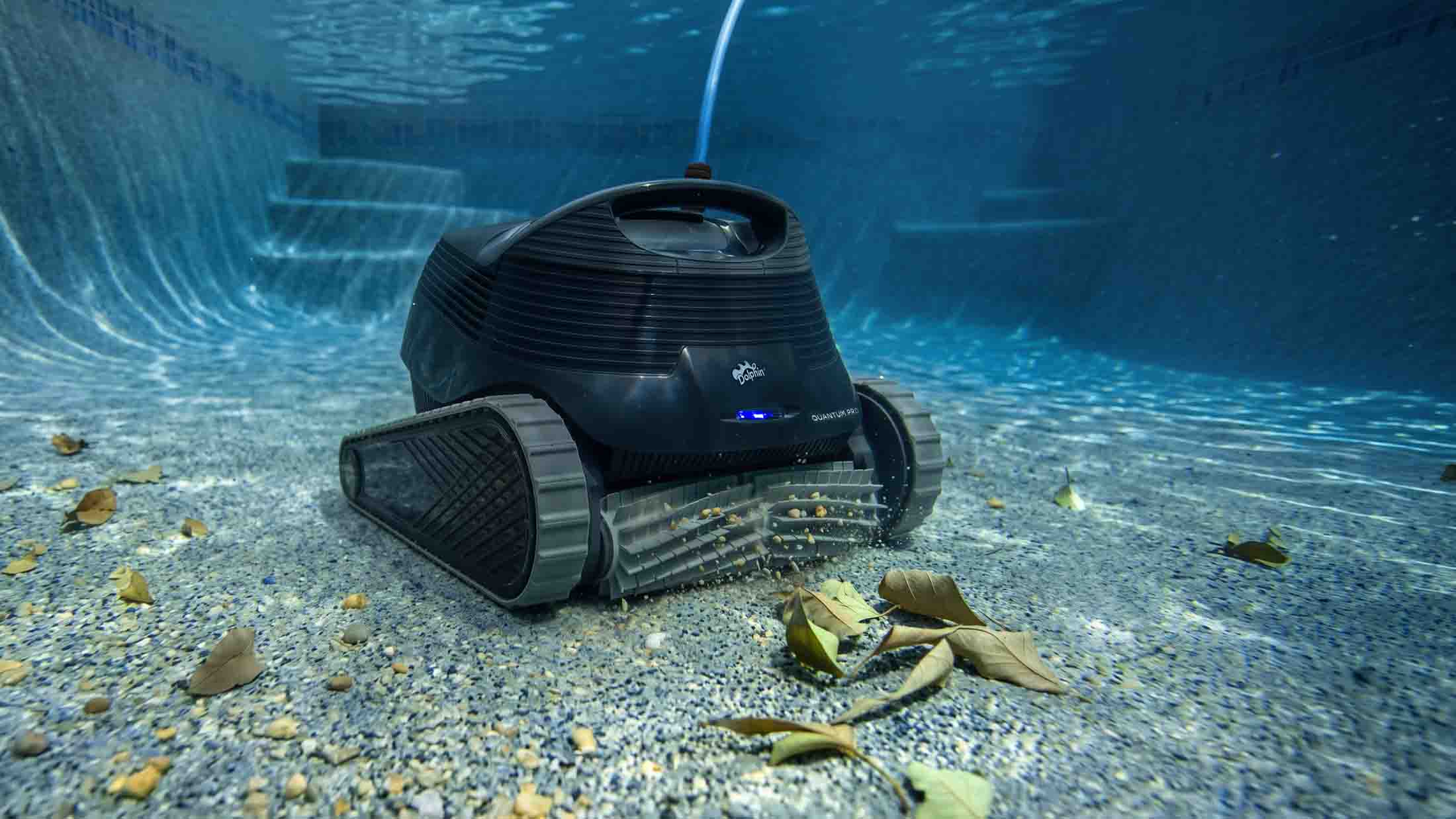 Refurbished Dolphin Quantum Robotic Pool Cleaner