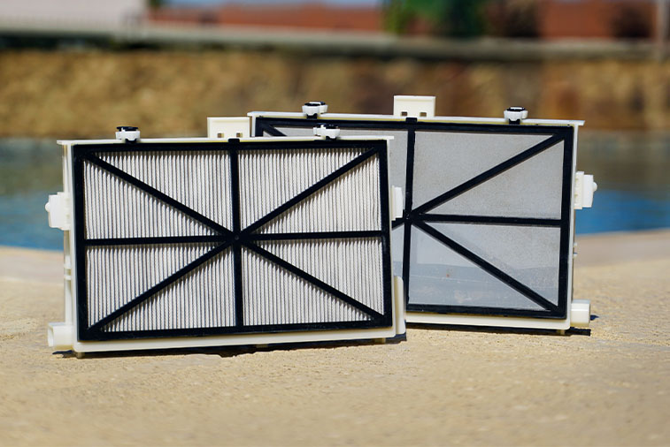 Dolphin Sigma NanoFilter and Standard Filter cartridges side by side